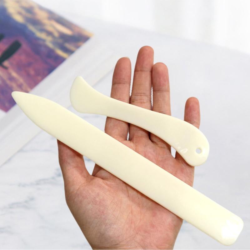 レザークラフトボーンフォルダー2個入り 手縫いツール スコア - Bone Folder Tool のレビューと価格
